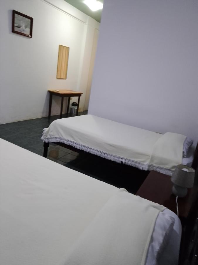 Hotel Isla Del Descanso Puerto Villamil Kültér fotó