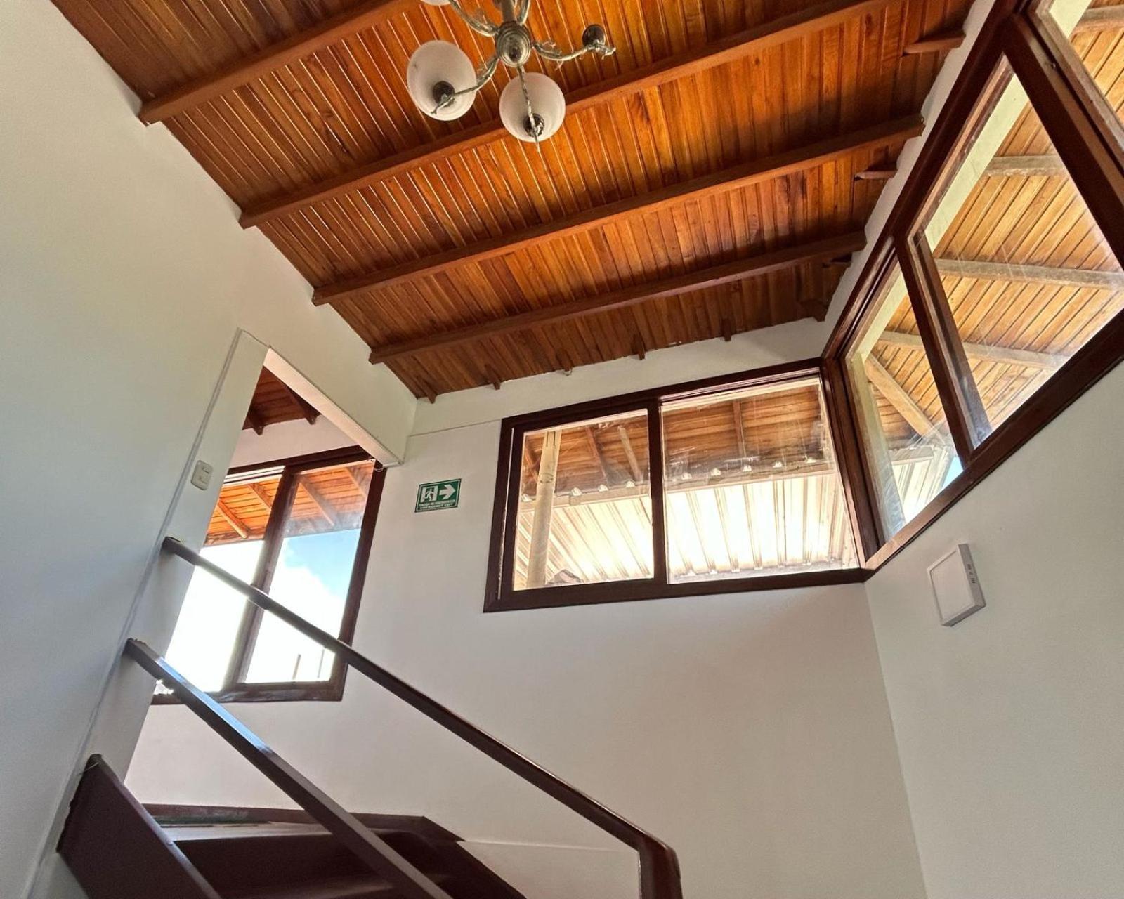 Hotel Isla Del Descanso Puerto Villamil Kültér fotó