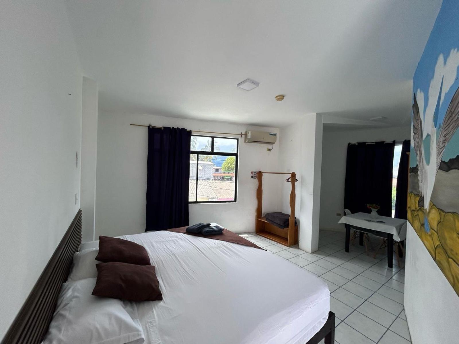 Hotel Isla Del Descanso Puerto Villamil Szoba fotó